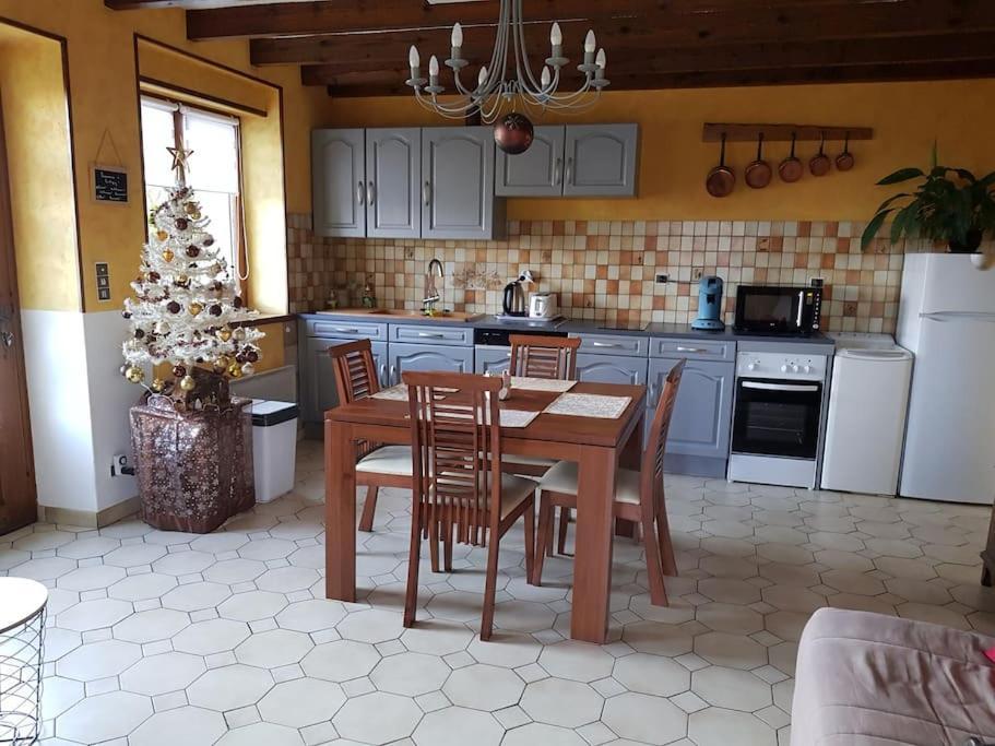 Les Souchottes, Charmante Maisonnette Apartment Bulligny
